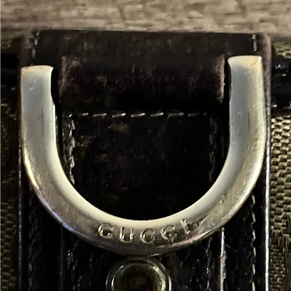 Gucci Contenintal Wallet in Signature GG Monogram Canvas Snappy & Zippy - Picture 5 of 11